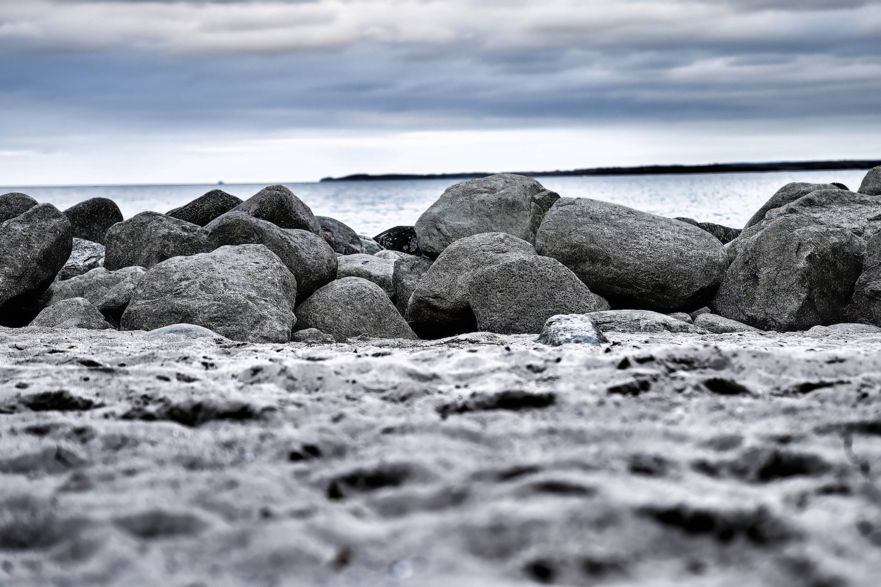 From the Wet Sand Towards the Quiet Horizon